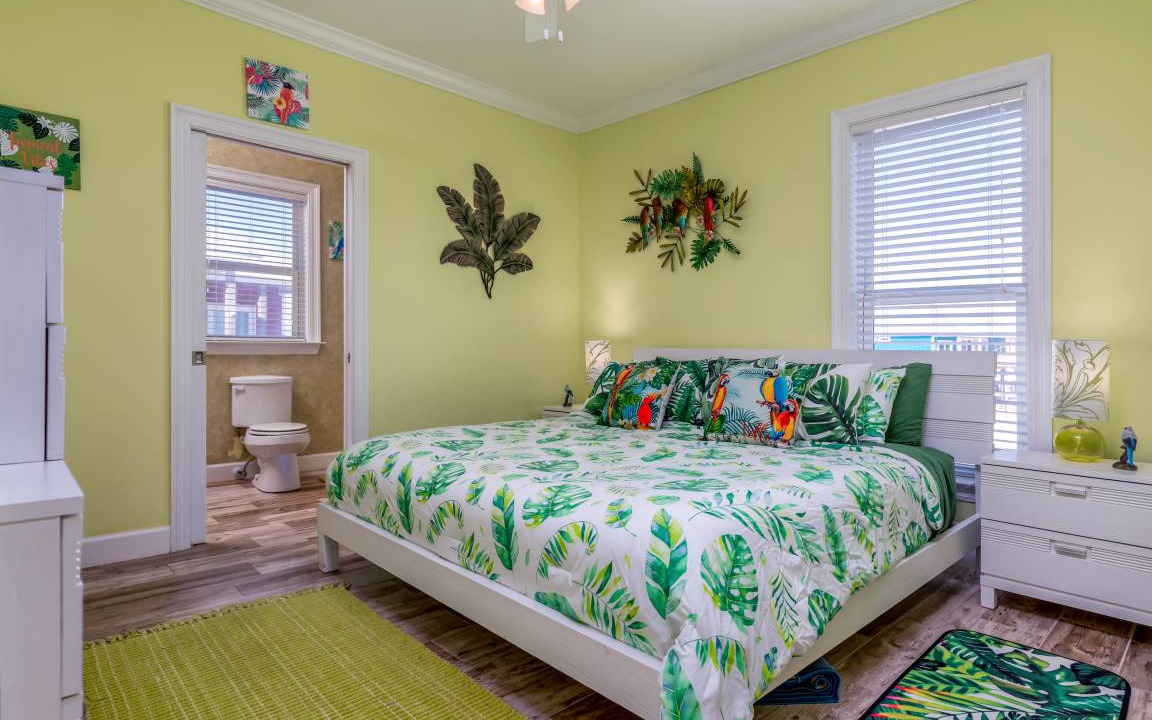 Photo of Bedroom in Dauphin Island