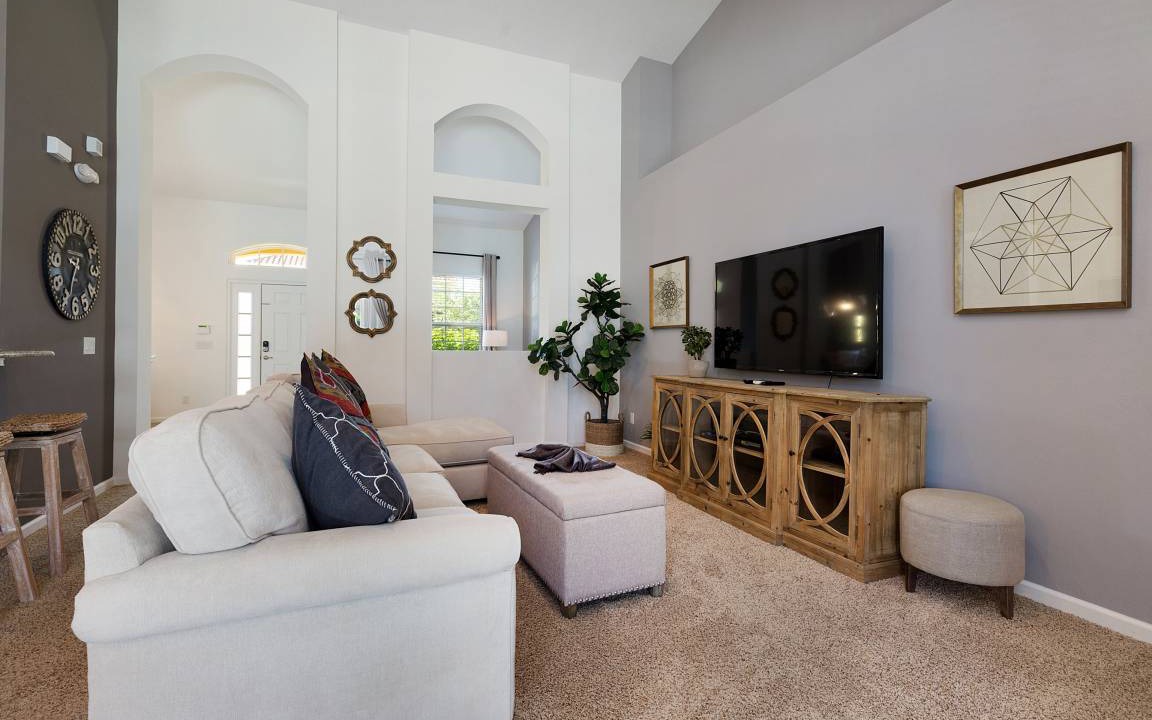 Photo of Livingroom in Loughman