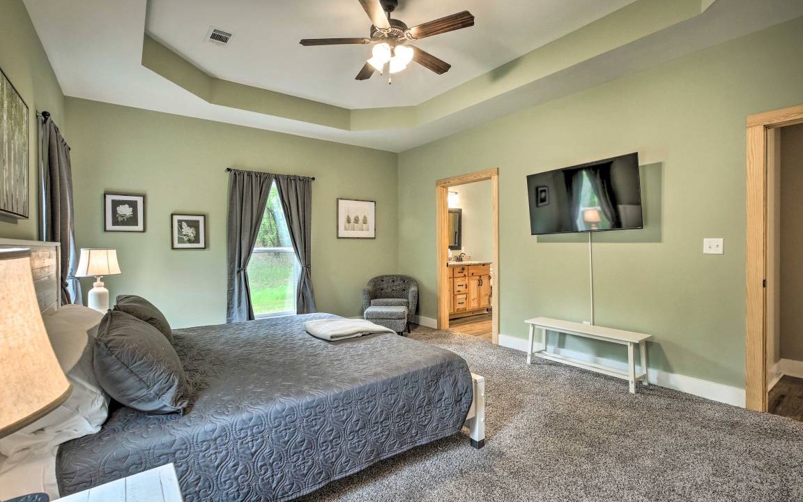 Photo of Bedroom in East Tallassee