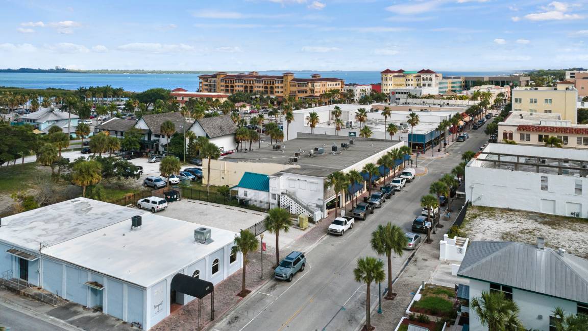 Photo of Others in Fort Pierce