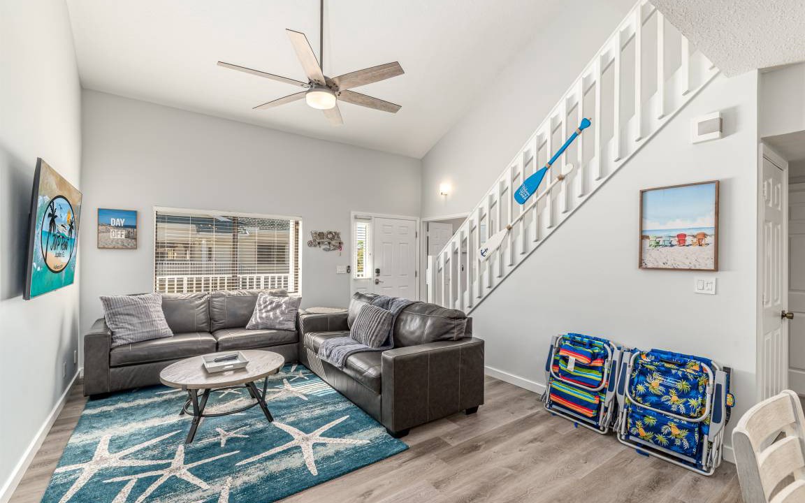 Photo of Livingroom in Bella Vista