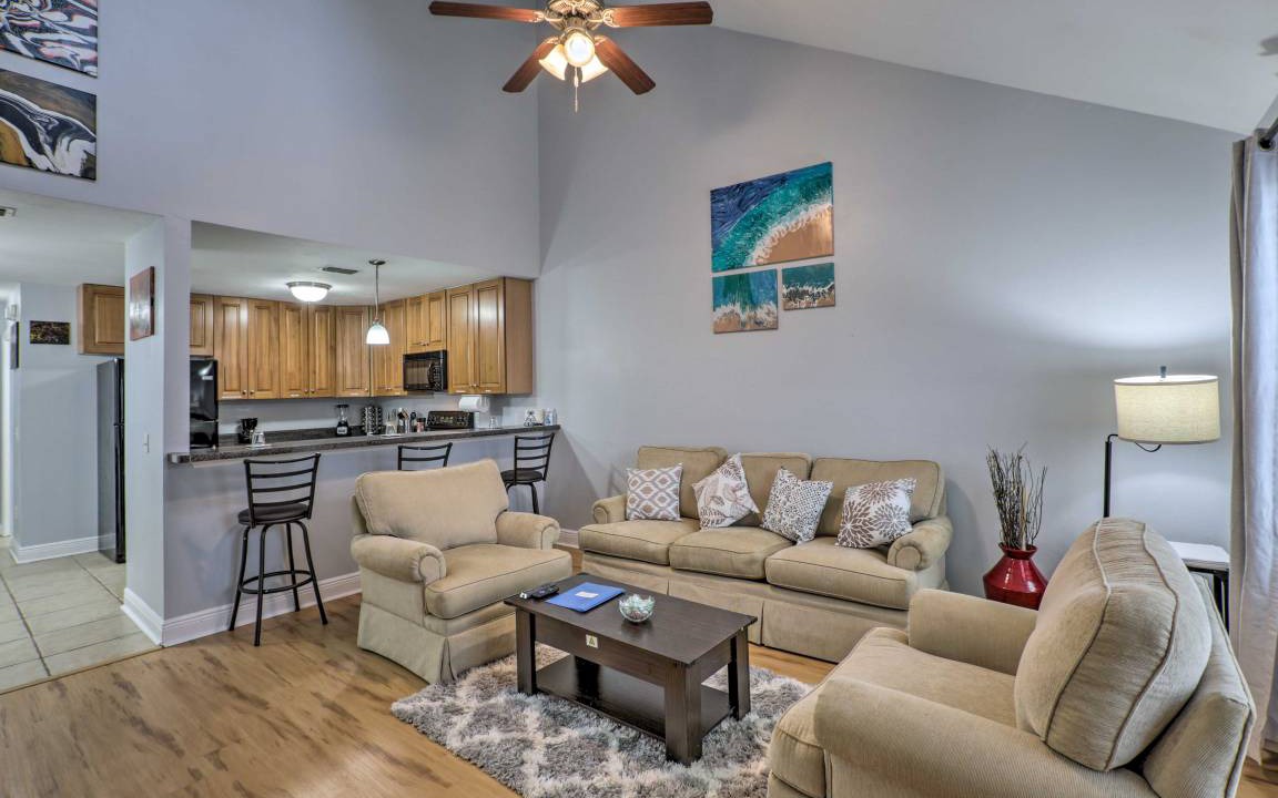 Photo of Livingroom in Tallahassee