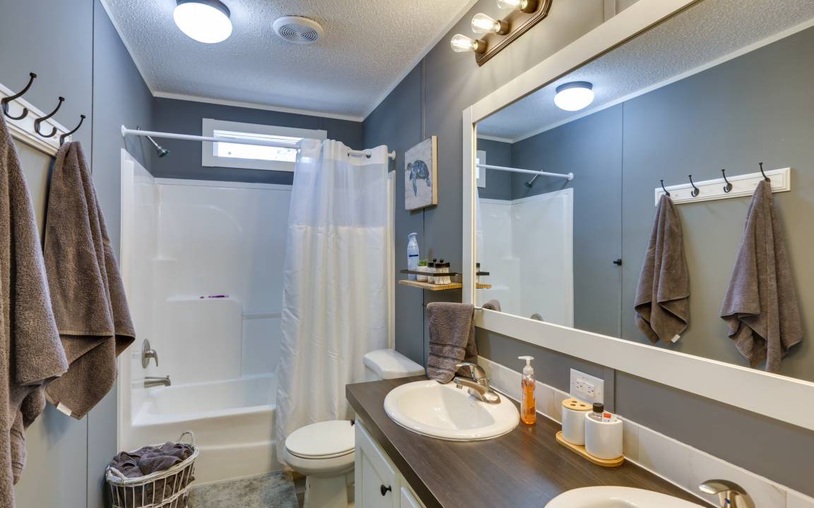 Photo of Bathroom in Perry