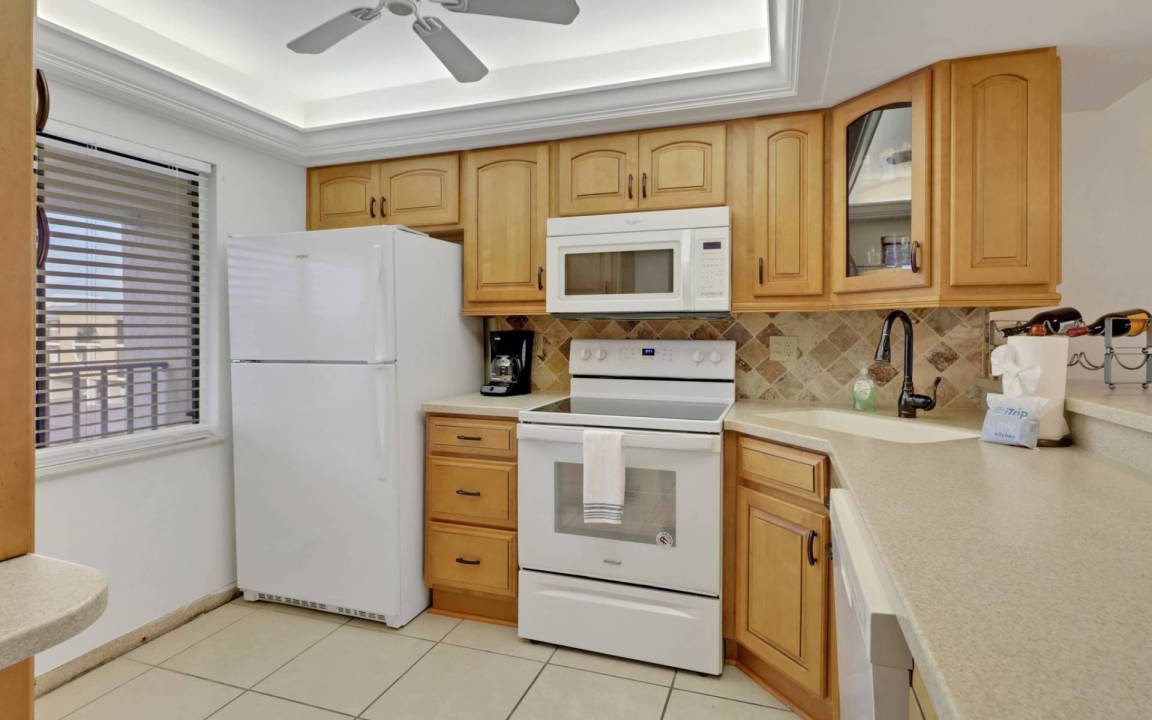 Photo of Kitchen in Mid Island