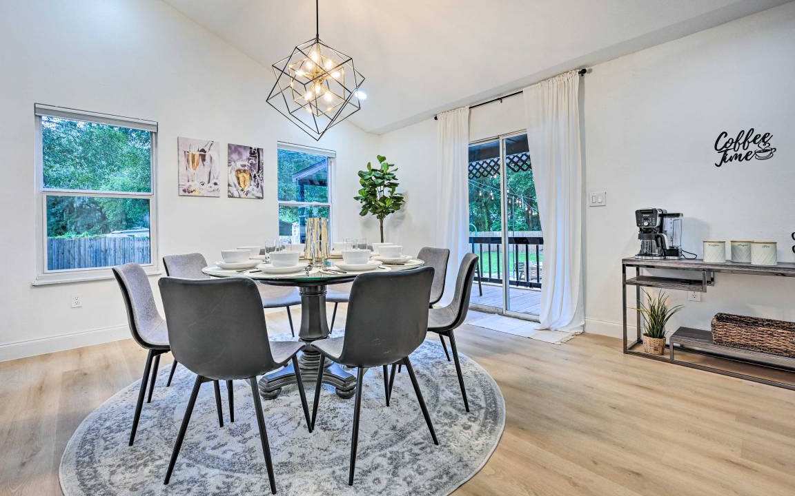 Photo of Livingroom in Tampa