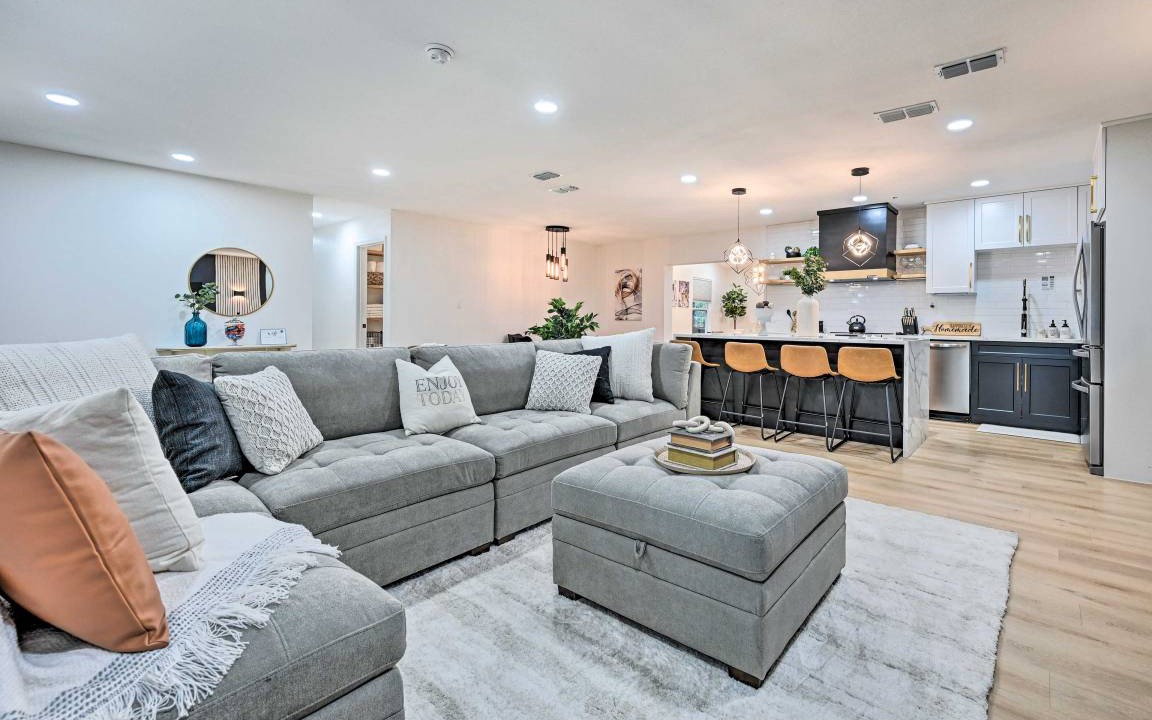 Photo of Livingroom in Tampa