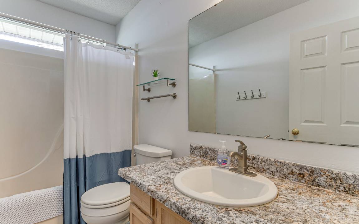 Photo of Bathroom in Ono Island