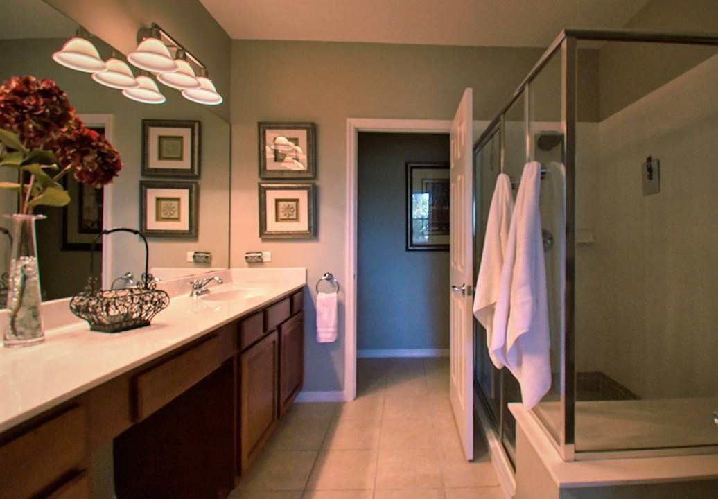 Photo of Bathroom in Majestic Palms