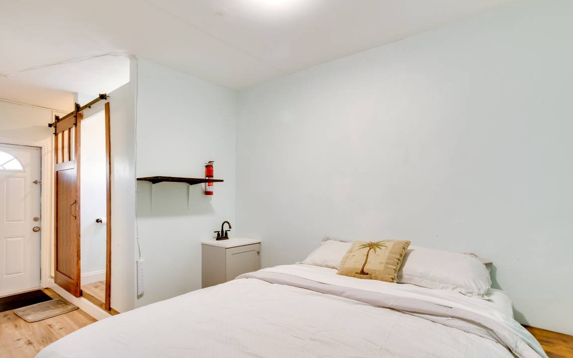 Photo of Bedroom in North River Shores