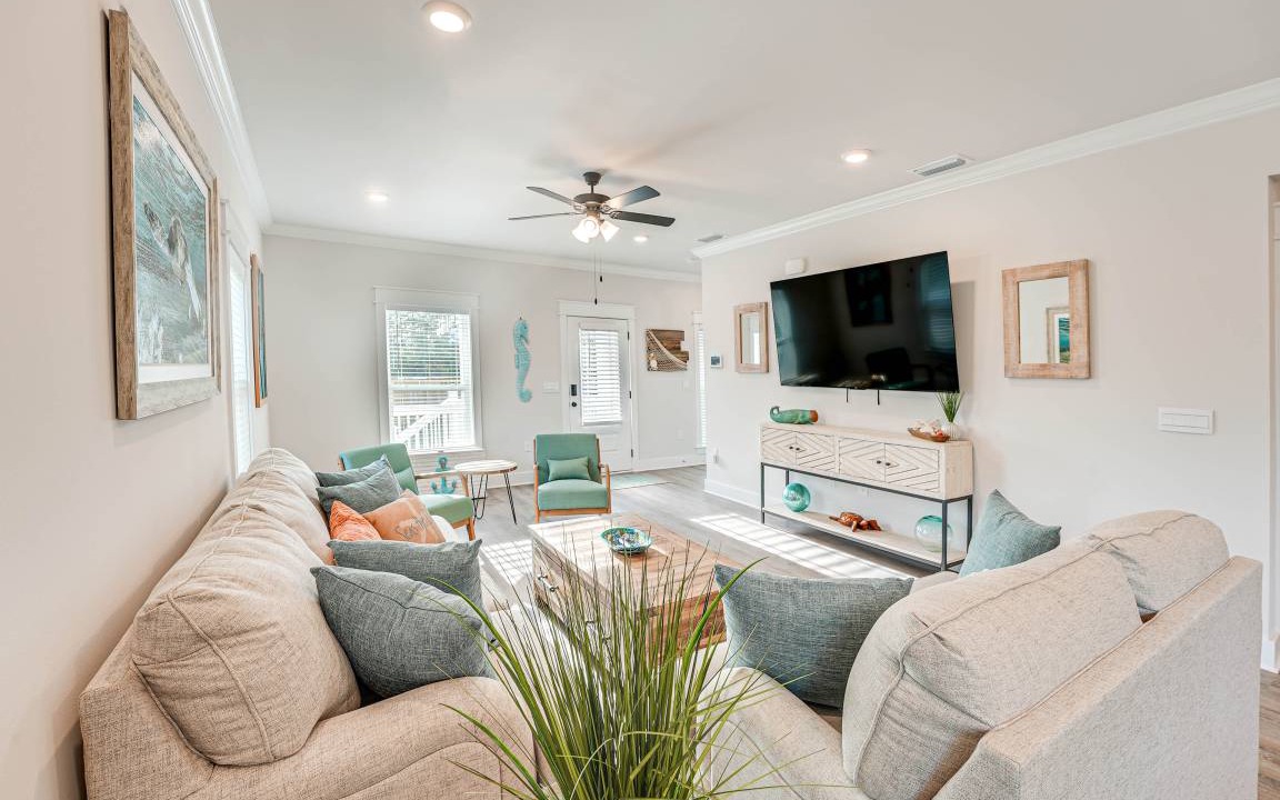 Photo of Livingroom in Carrabelle