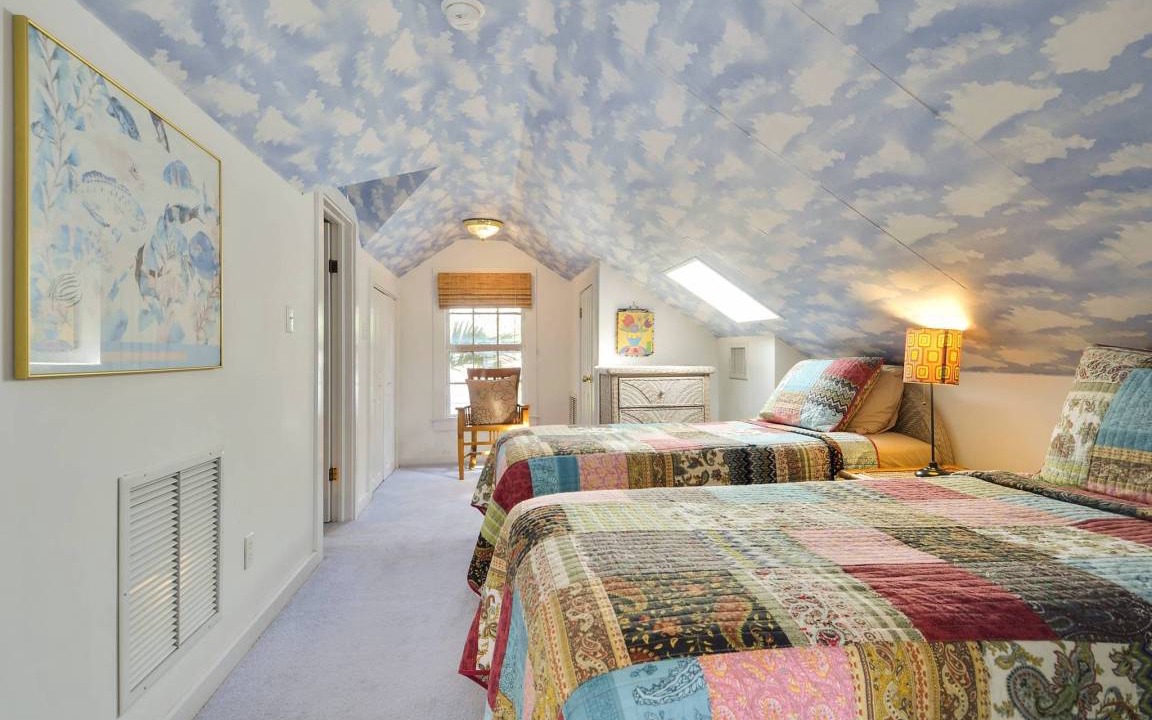 Photo of Bedroom in Historic Seaport