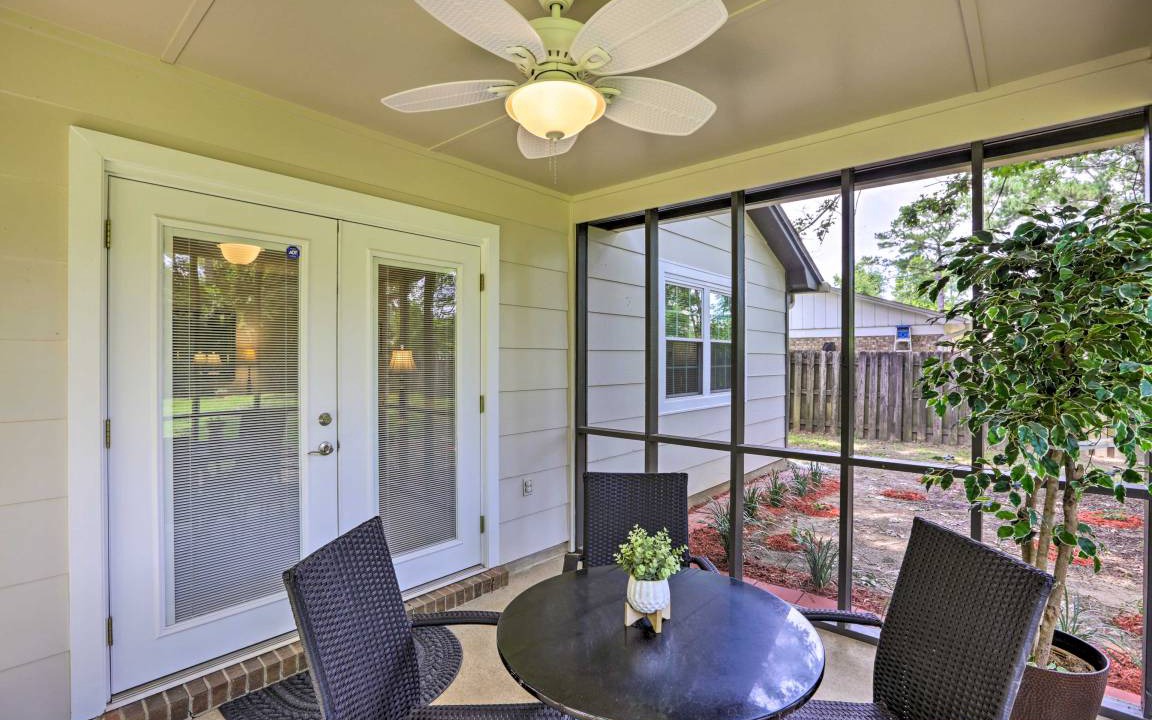 Photo of Livingroom in Tallahassee