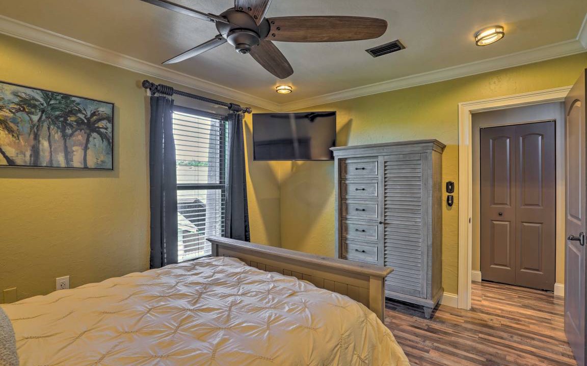 Photo of Bedroom in Sandalwood Estates