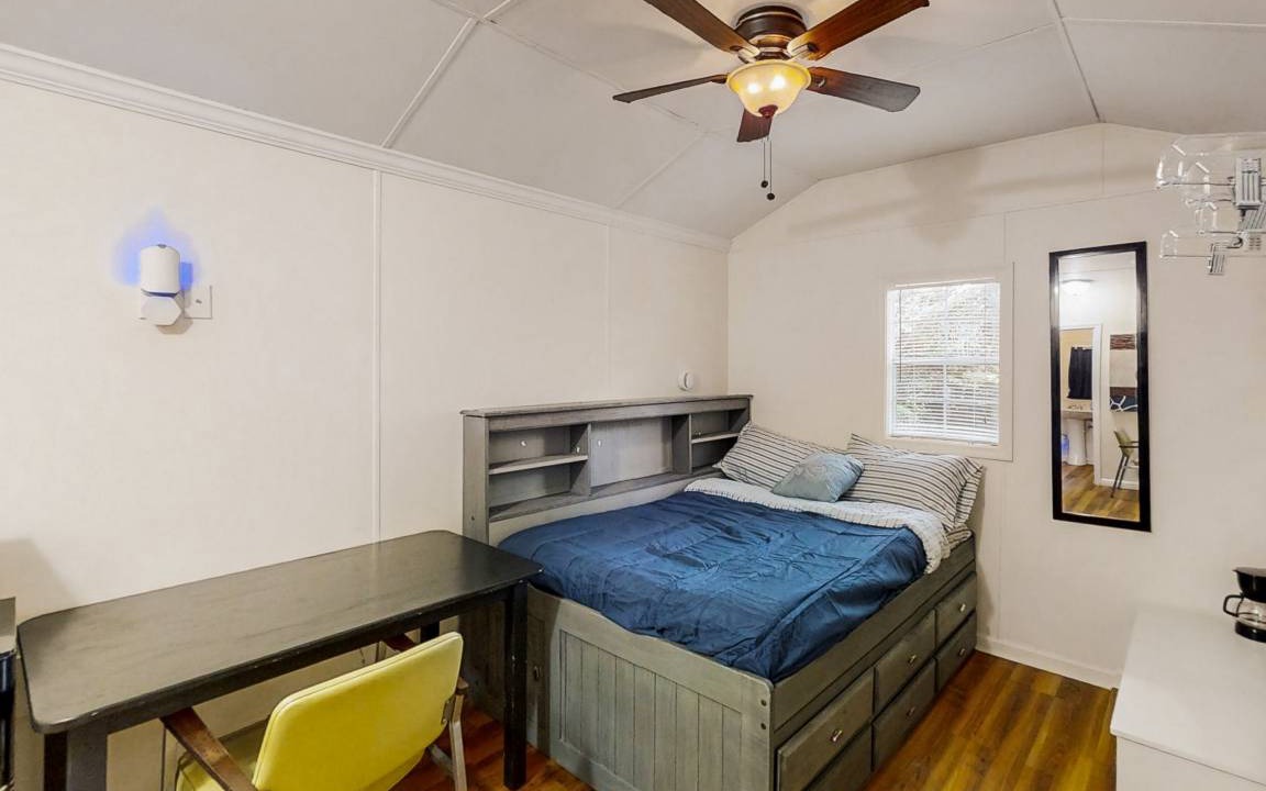 Photo of Bedroom in Tallahassee