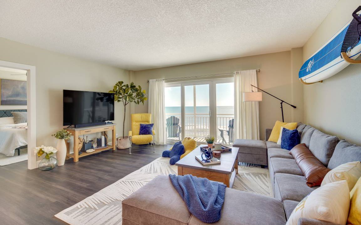 Photo of Livingroom in South Patrick Shores