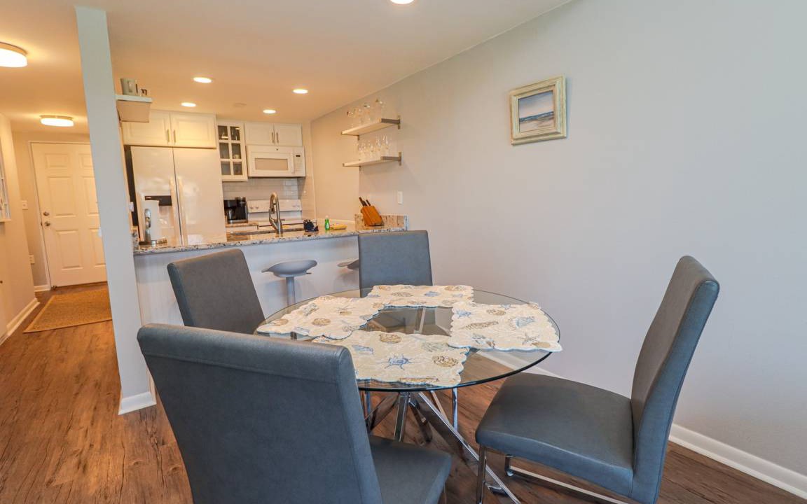 Photo of Kitchen in Butler Beach