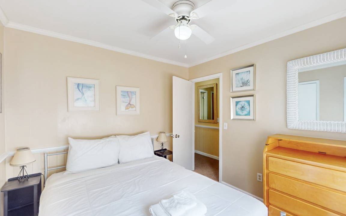 Photo of Bedroom in Eastpoint