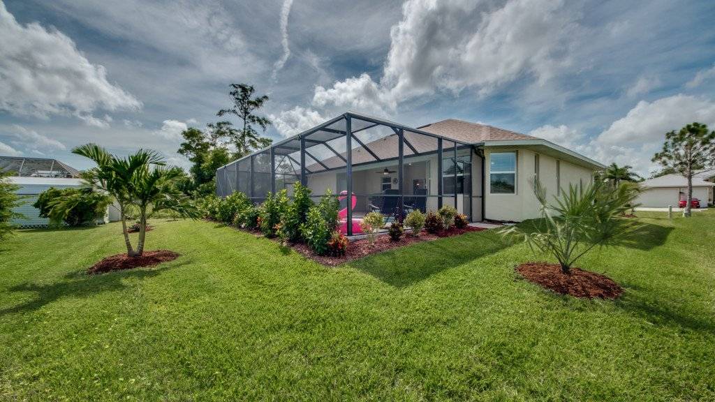 Photo of Buildings in Bonita Springs