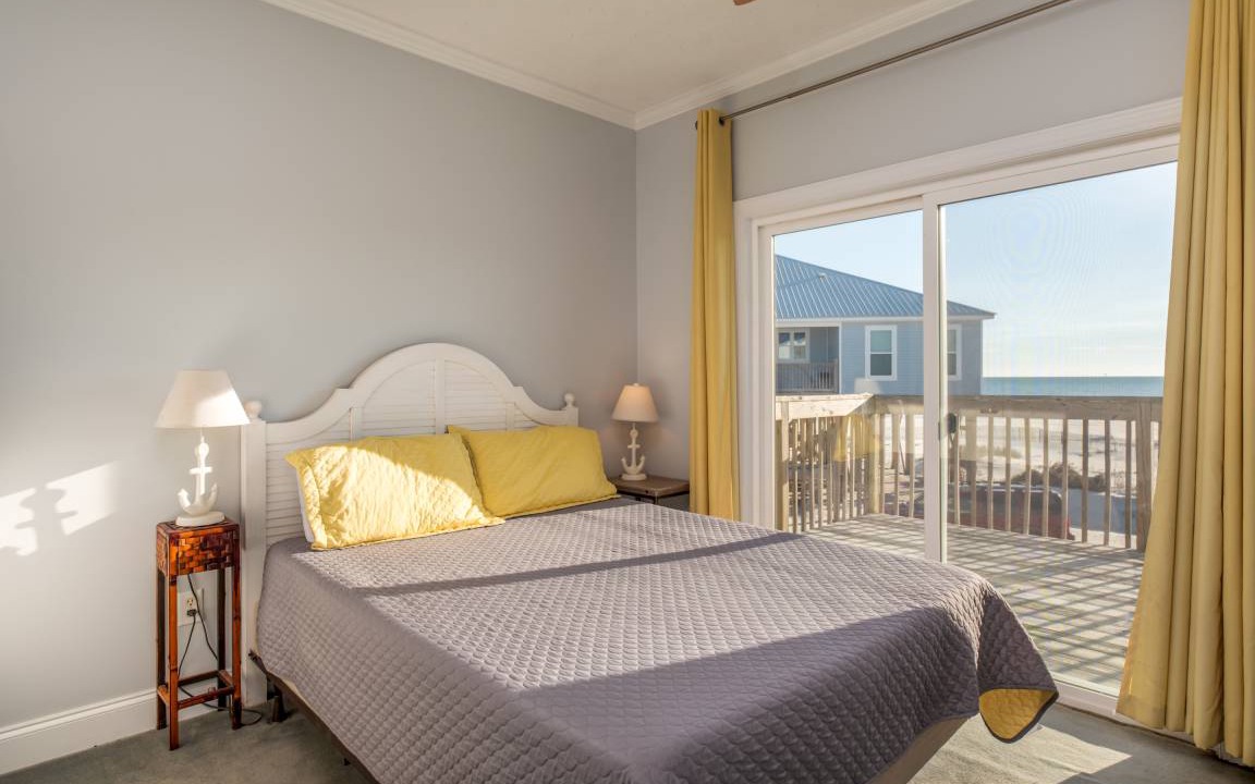 Photo of Bedroom in Dauphin Island