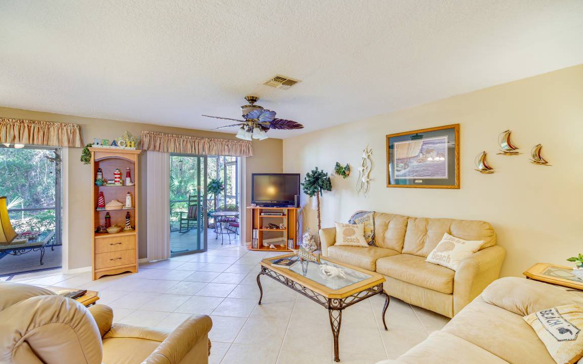 Photo of Livingroom in Sebastian Highlands