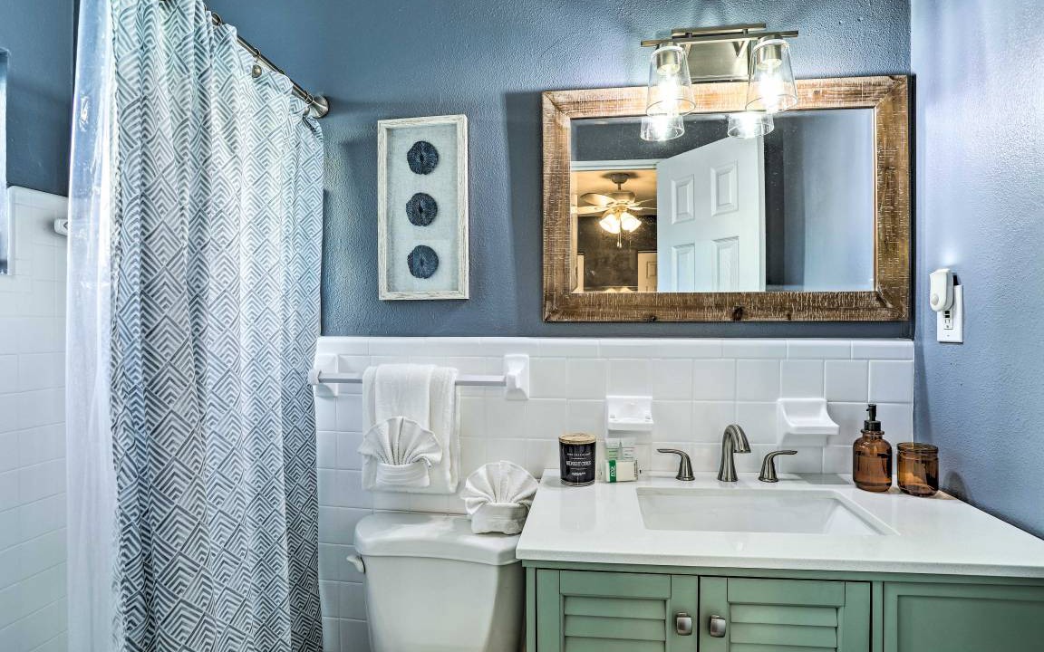 Photo of Bathroom in South Pinellas Community Council