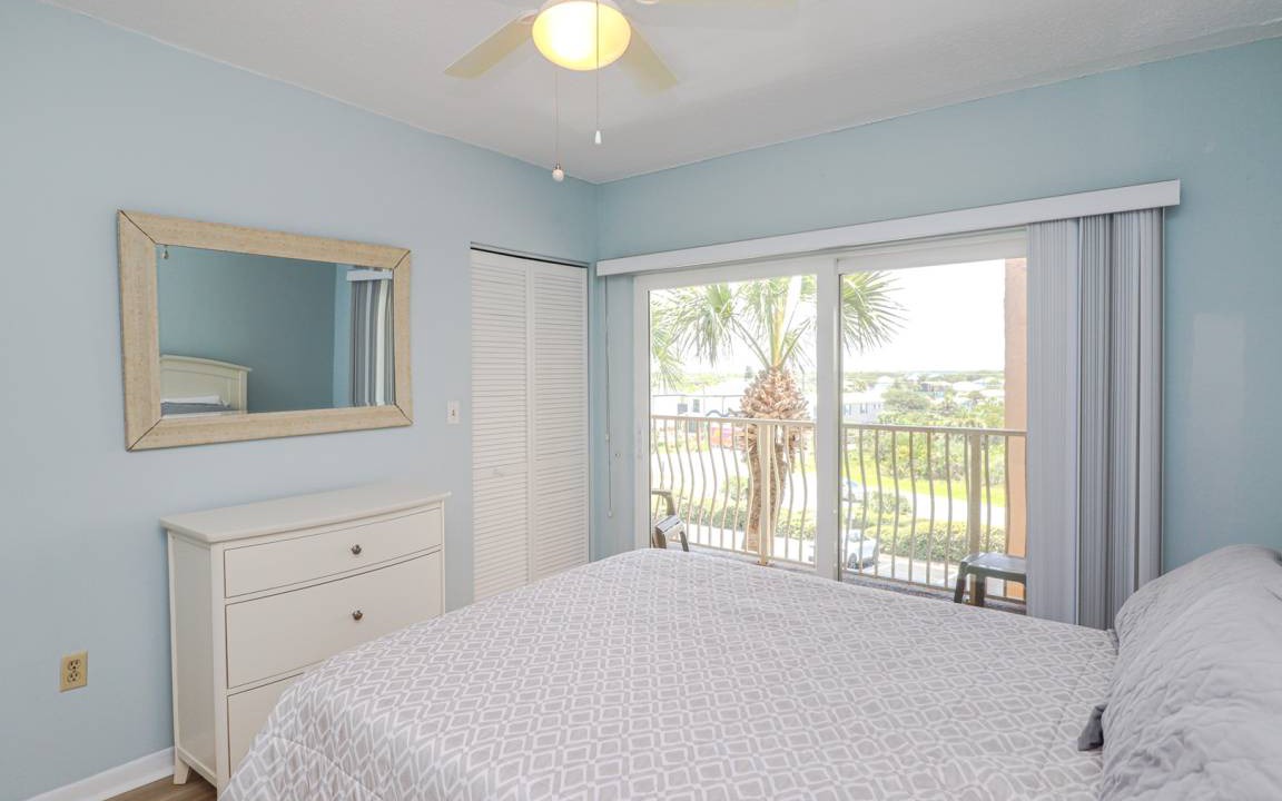 Photo of Bedroom in Butler Beach