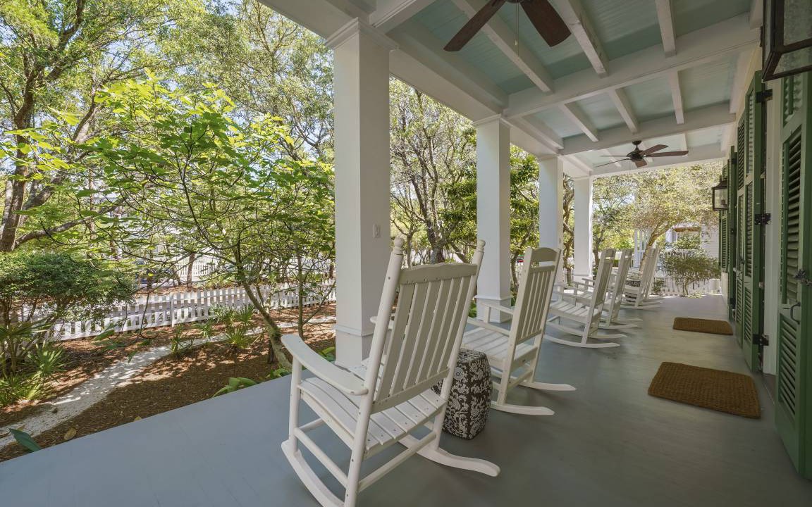 Photo of Patio Balcony in Seaside