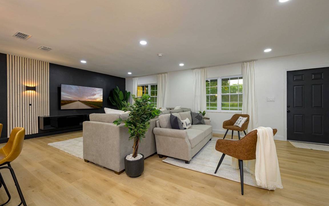 Photo of Livingroom in Tampa