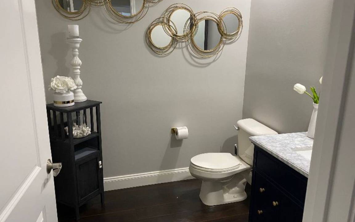 Photo of Bathroom in Sunrise