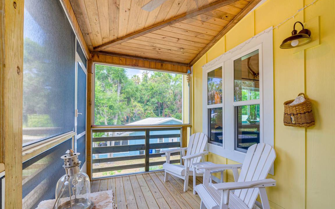 Photo of Patio Balcony in Yankeetown