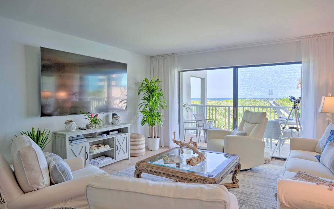 Photo of Livingroom in Stuart