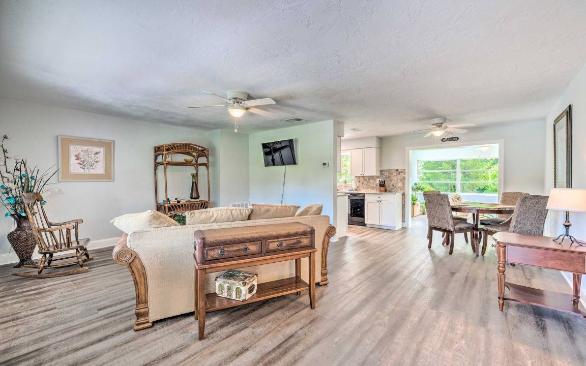 Photo of Livingroom in Pine Ridge