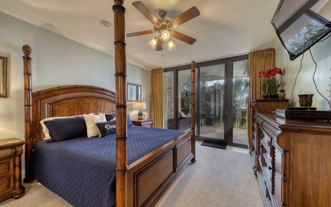Photo of Bedroom in Dauphin Island