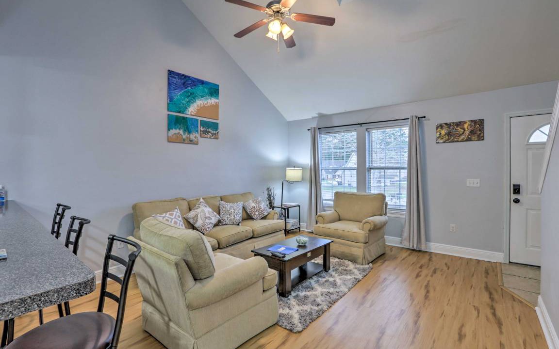 Photo of Livingroom in Tallahassee