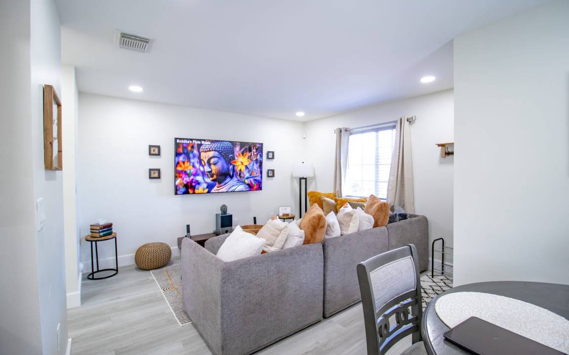 Photo of Livingroom in Cutler Bay