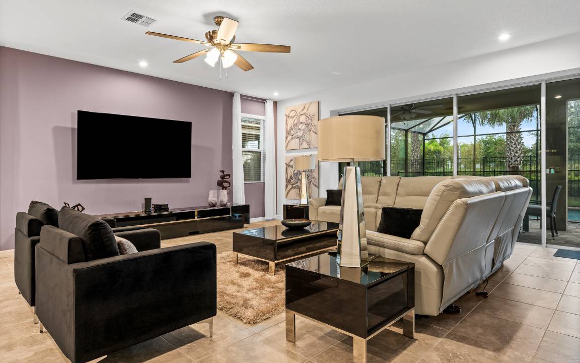 Photo of Livingroom in Bay Lake