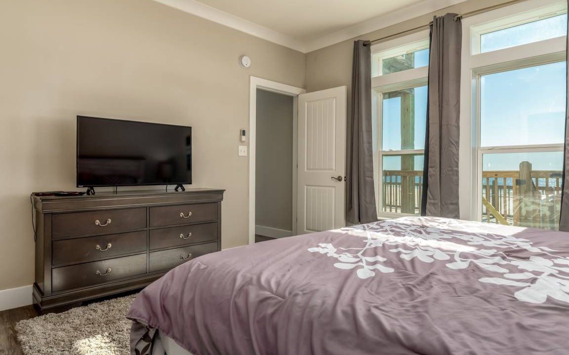 Photo of Bedroom in Dauphin Island