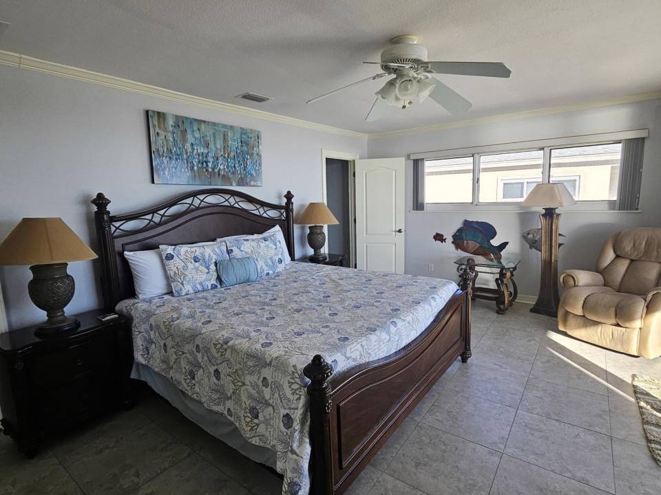 Photo of Bedroom in White Sands