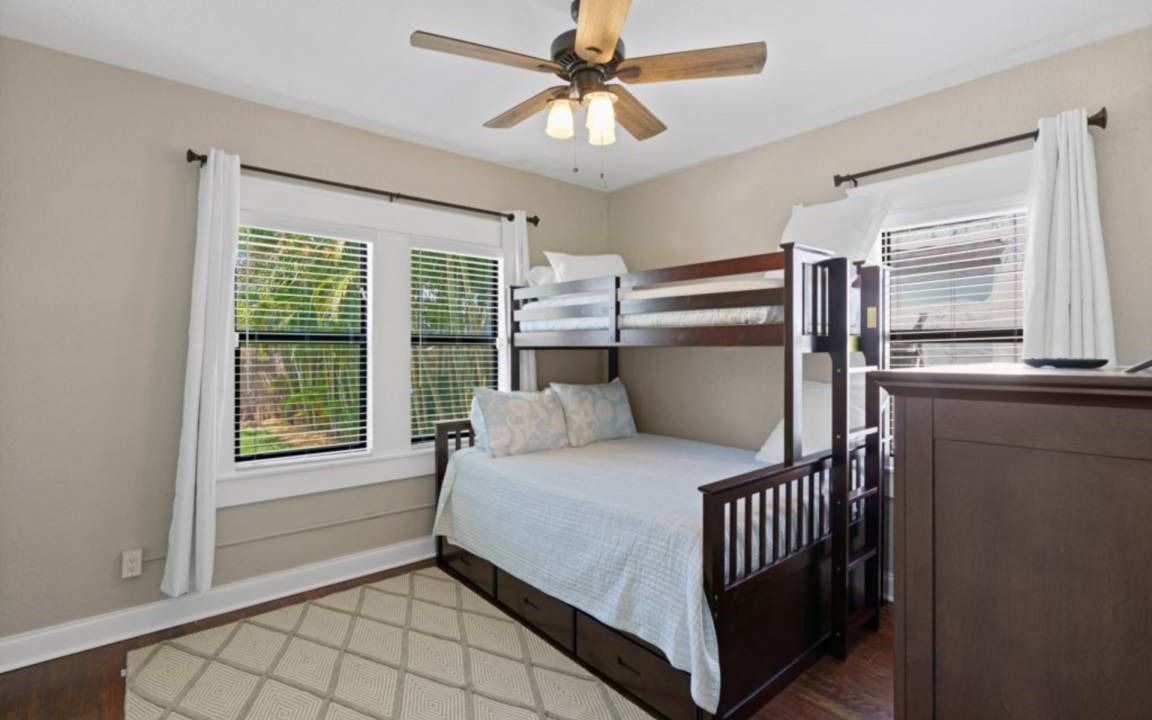 Photo of Bedroom in Sunshine Park