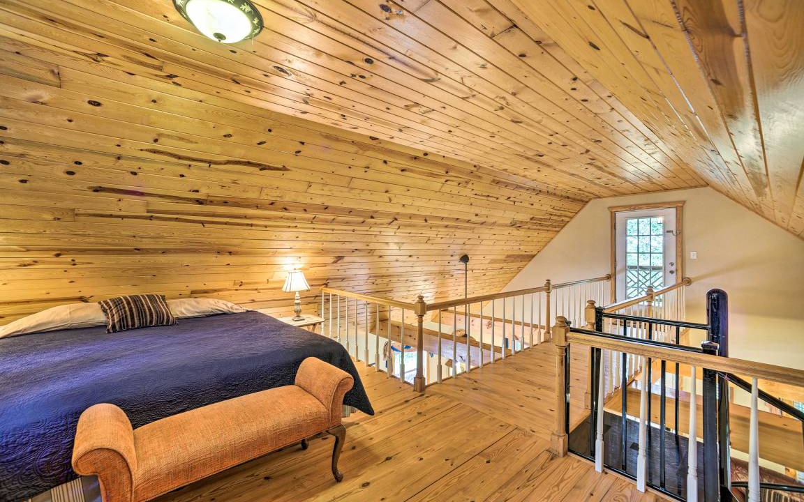 Photo of Bedroom in Guntersville