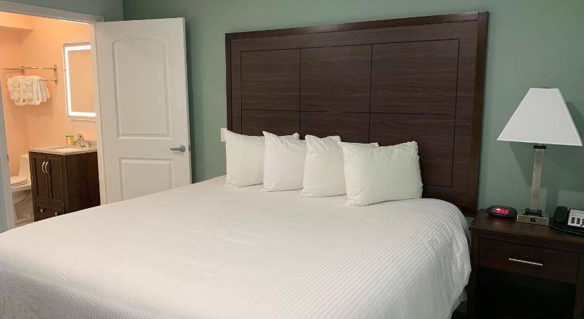 Photo of Bedroom in Ocean View Halifax Estates