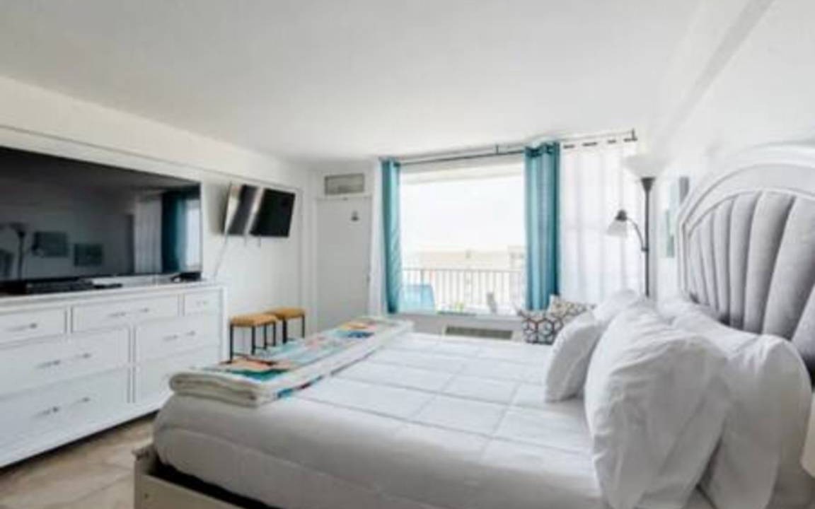 Photo of Bedroom in East Daytona