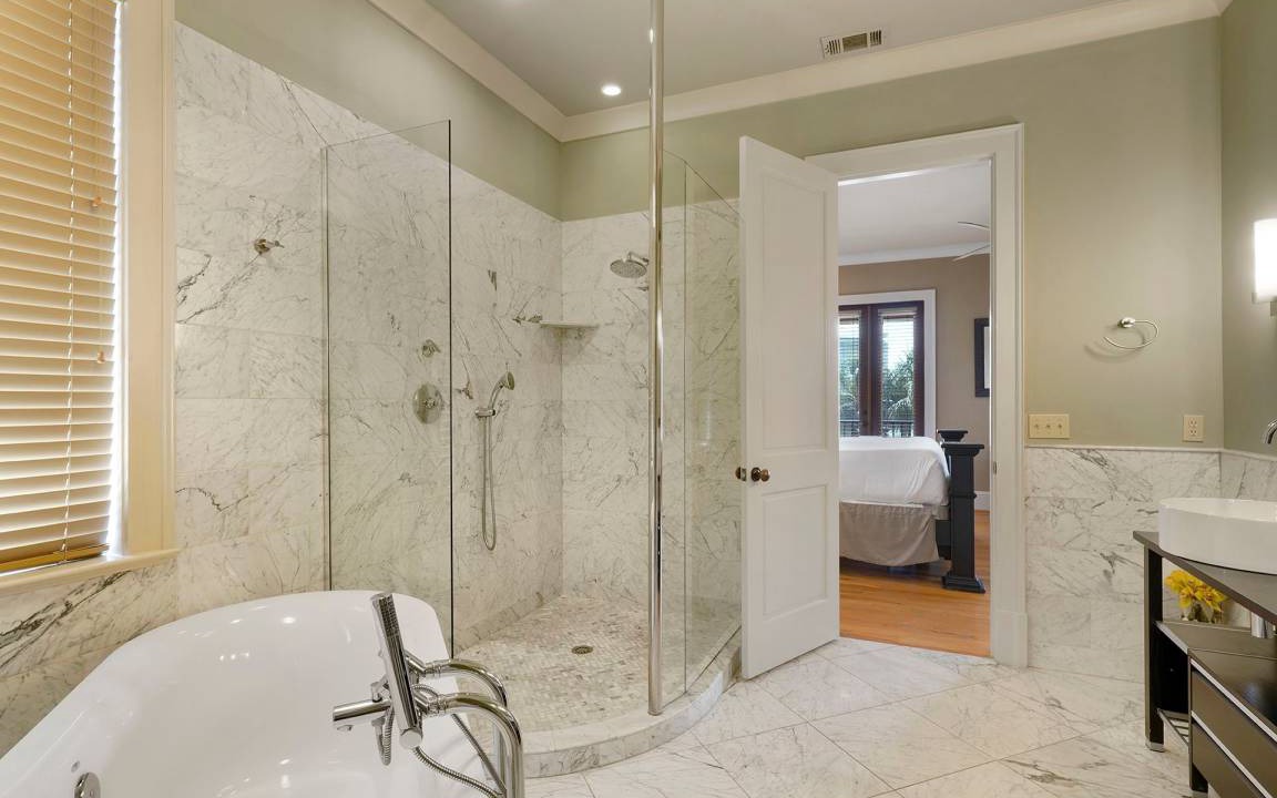 Photo of Bathroom in Emerald Waters Village