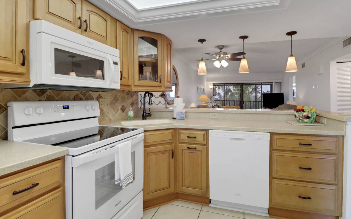Photo of Kitchen in Mid Island