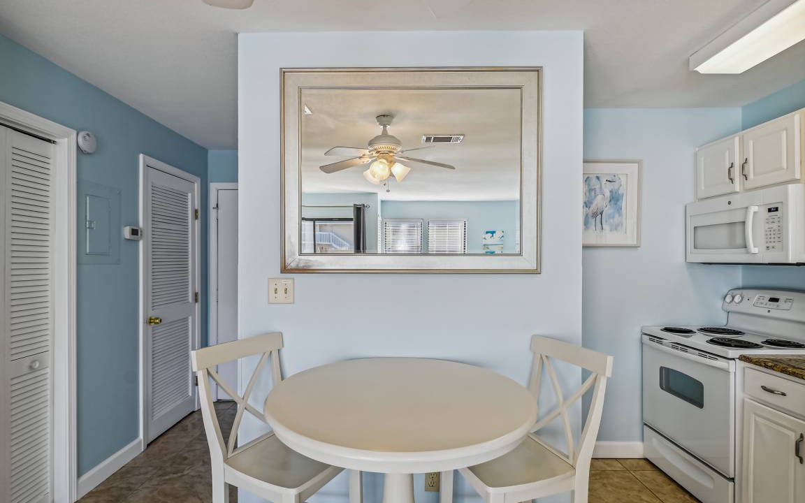 Photo of Kitchen in Holiday Isle