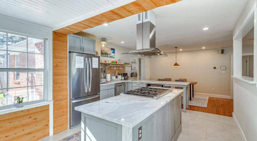 Photo of Kitchen in East Hill