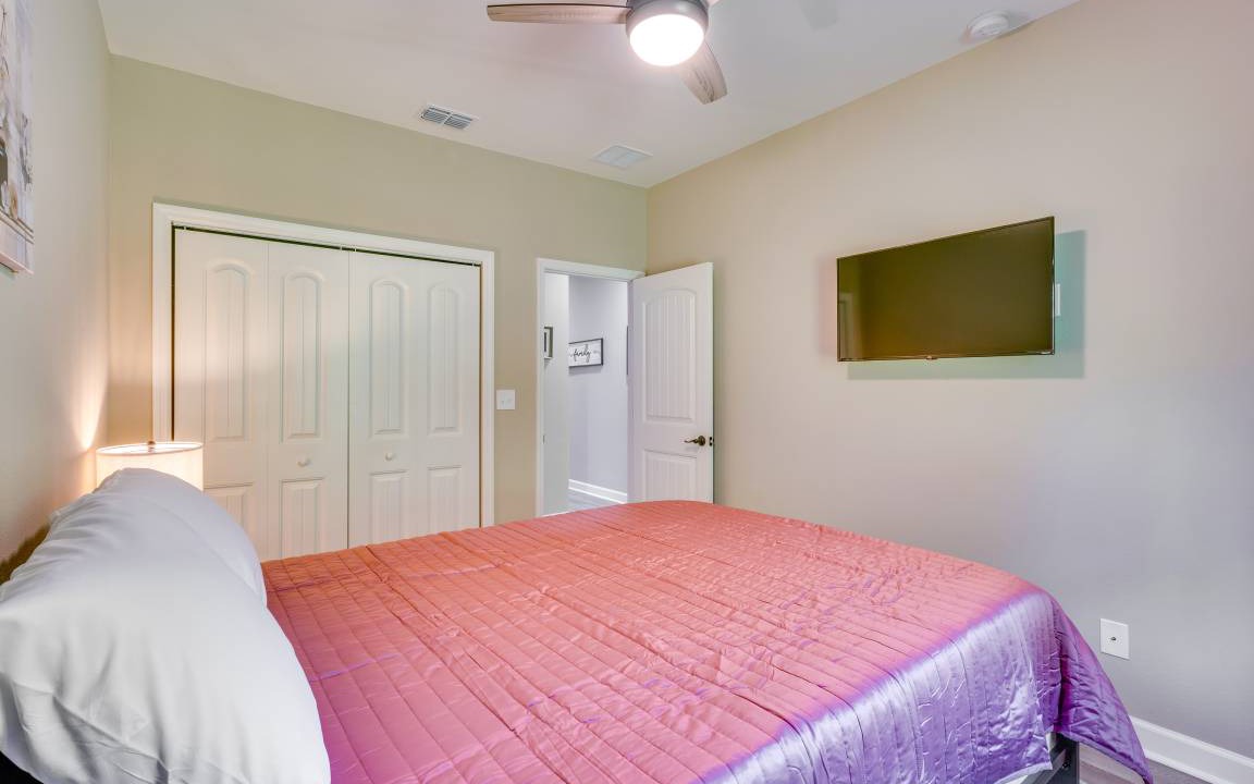 Photo of Bedroom in Tallahassee