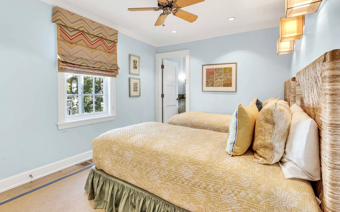 Photo of Bedroom in Seaside