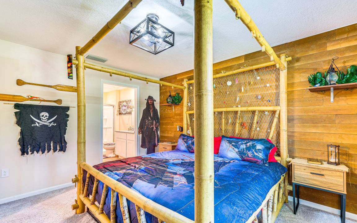 Photo of Bedroom in Pine Ridge