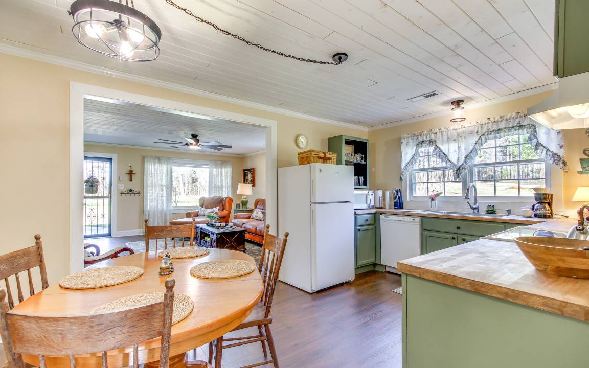 Photo of Livingroom in Killen